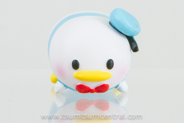 donald duck tsum tsum medium