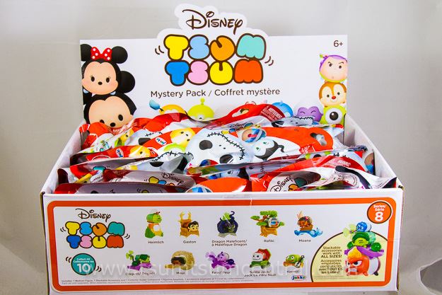 A close look at the Tsum Tsum Vinyl Series 8 Mystery Packs with a Giveaway courtesy of Entertainment Earth!